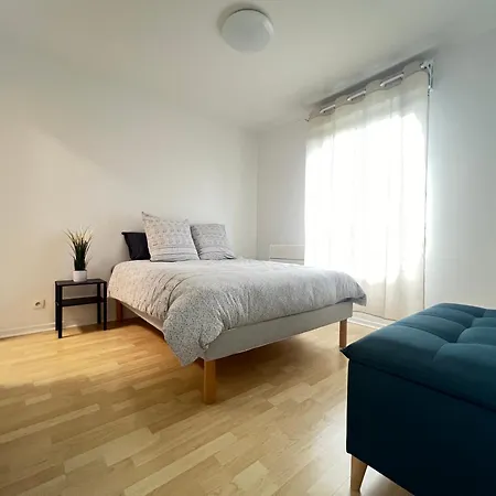 Apartment Des Lilas 25km De Paris Et